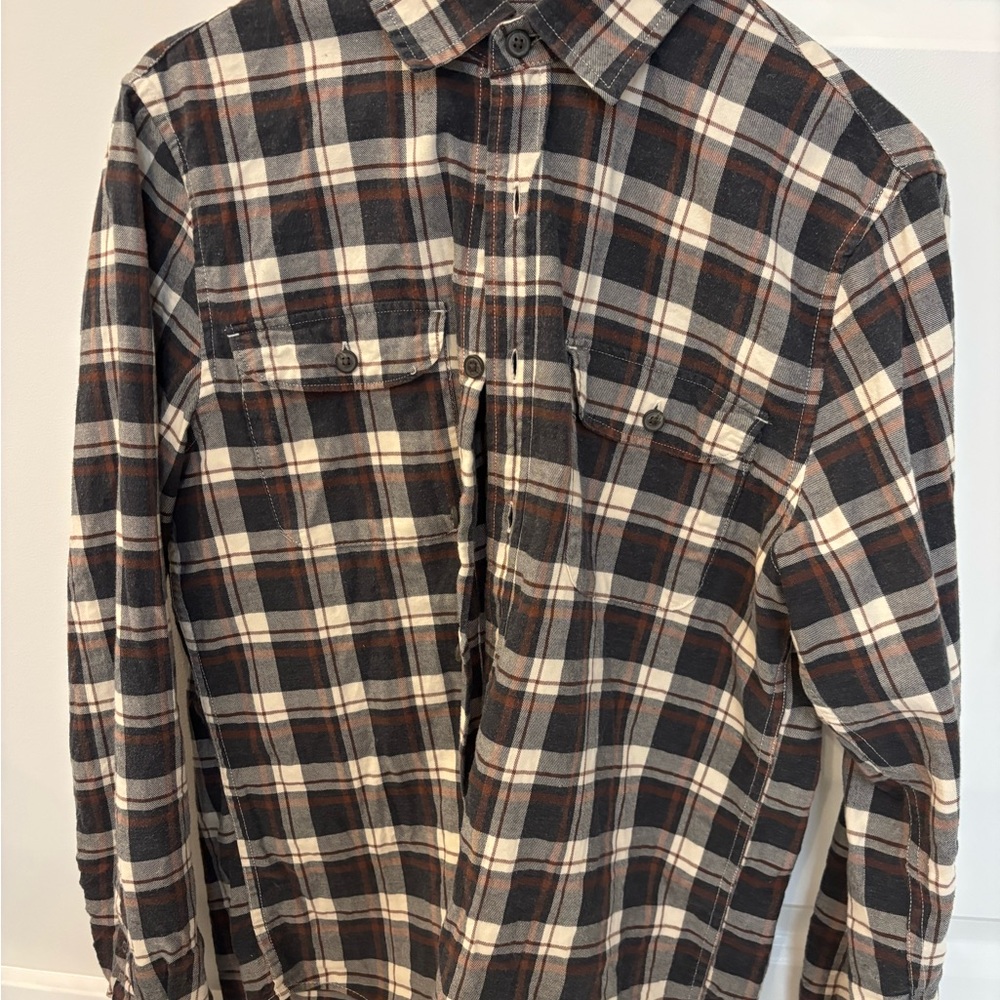 Men’s Banana Republic Flannel Luxe Flannel untucked slim fit
